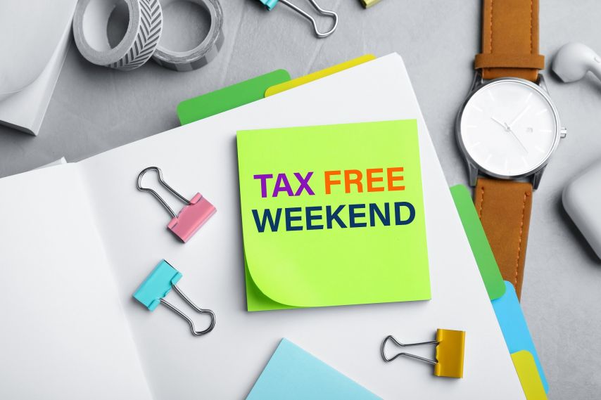 Tax free weekend sticky note