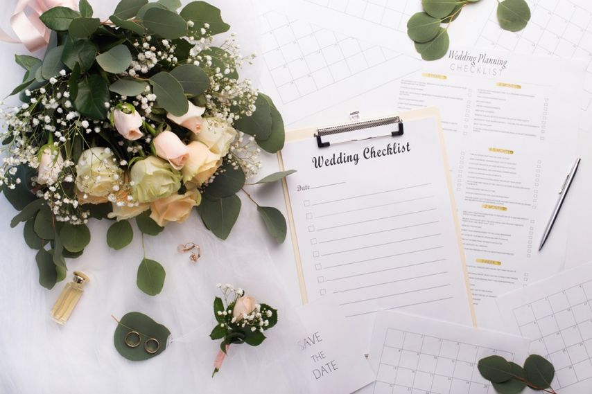 Flowers and a wedding checklist